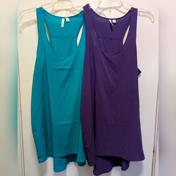 Frenchi Hi Lo Tank Tops (Set of 2) - Picture 1 of 4